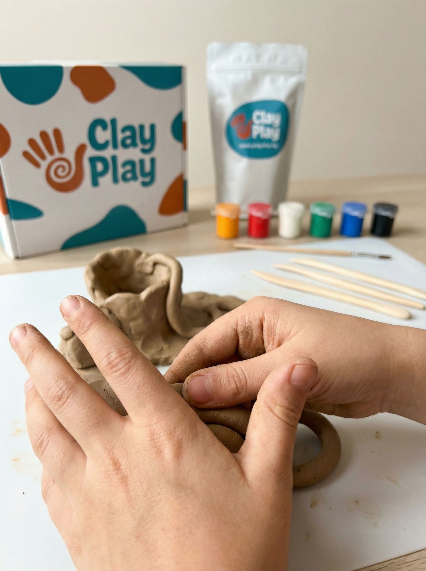 ClayPlay™  Комплект с глина и боички